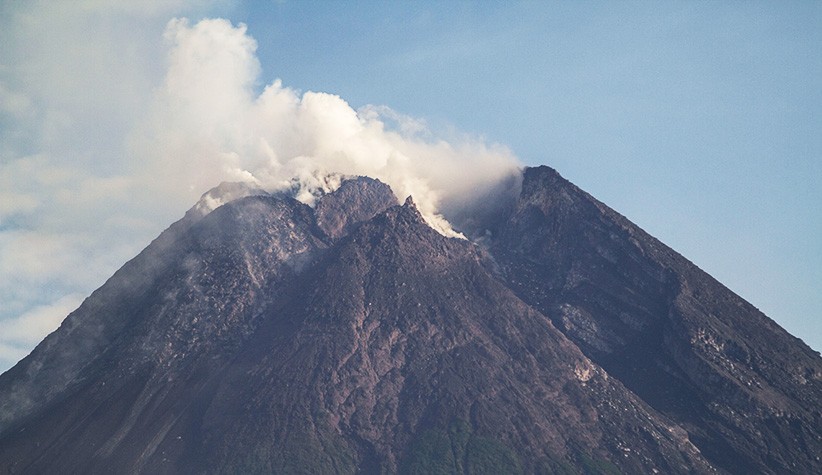 Volume Kubah Lava Gunung Merapi Tidak Alami Perubahan Signifakan - Bagian 1