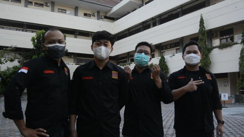 4 Mahasiswa UNS Borong Gelar di Lomba Rancang Bangun Mesin 