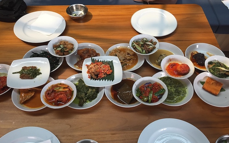Asal Usul Nasi Padang, Sudah Ada Sejak Kolonial Belanda