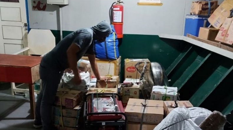 Polisi Amankan 350 Liter Miras Sopi Ilegal di Atas Kapal