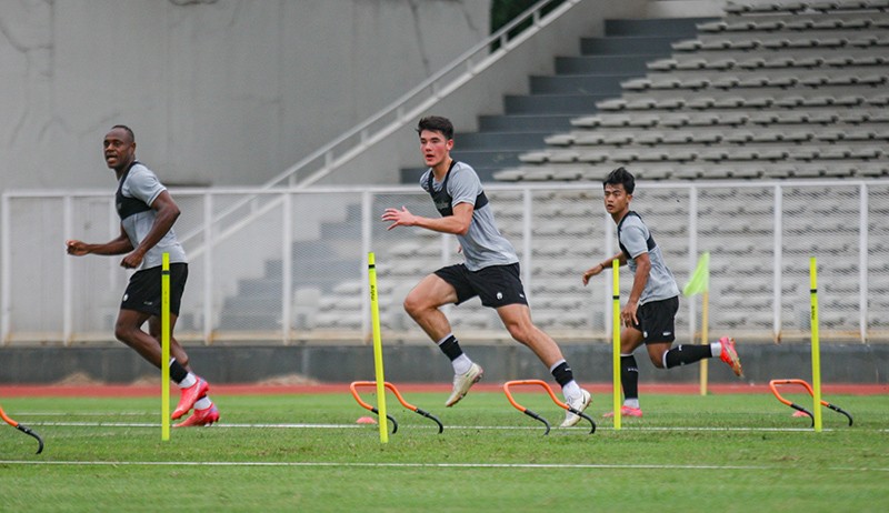Resmi Jadi WNI, Elkan Baggot Perkuat Timnas Indonesia - Bagian 2