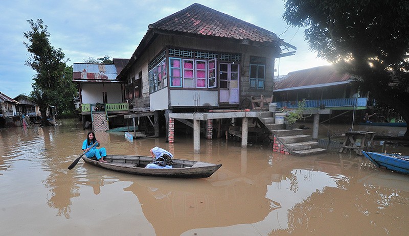 Ratusan Rumah di Legok Jambi Sudah 3 Hari Terendam Banjir - Bagian 1