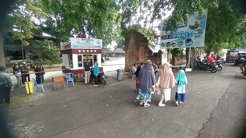 Goa Sunyaragi Keraton Kasepuhan Cirebon Tutup, Wisatawan Kecewa