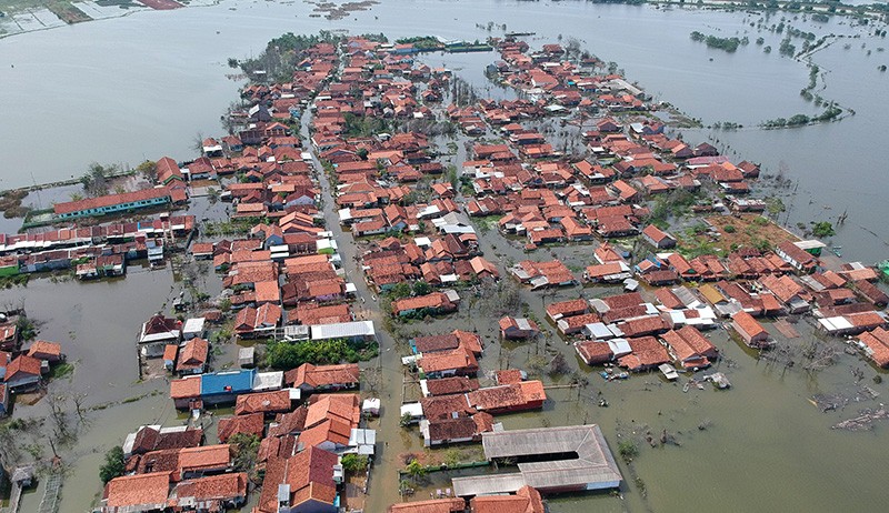 Penampakan dari Udara Banjir Rob Pekalongan Belum Surut, 570 Rumah Terendam - Bagian 1