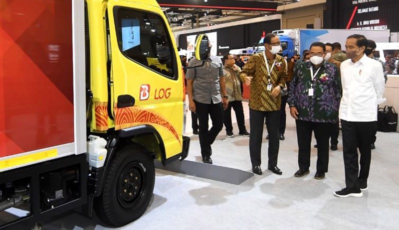 Presiden Joko Widodo Jajal Mitsubishi Fuso New Mining Spec - Bagian 3