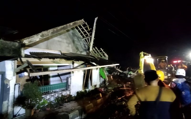 Longsor Banjarnegara Tewaskan 4 Orang, Satu di Antaranya Bidan