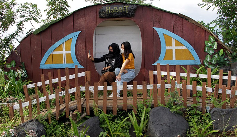 Objek Wisata Rumah Robbit di Gowa - Bagian 1