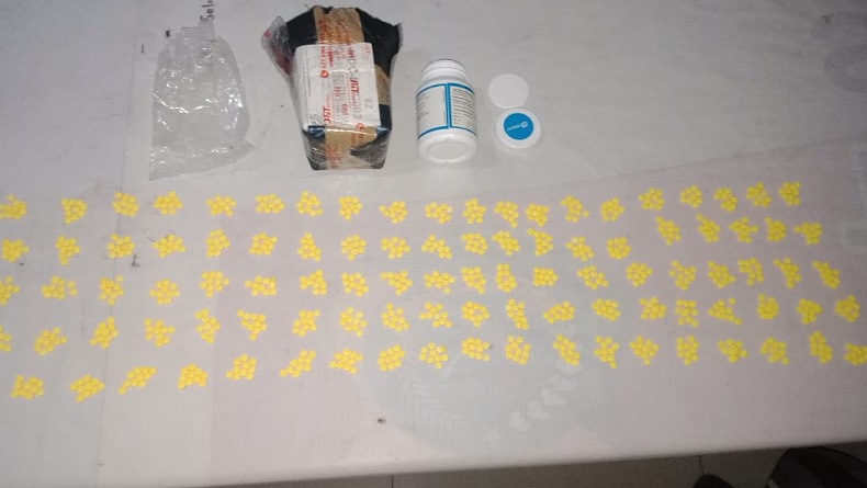 Pengedar 1.000 Butir Trihexyphenidyl Ditangkap Satres Narkoba Polresta Manado