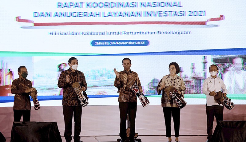 Presiden Jokowi Buka Rakornas dan Anugerah Layanan Investasi 2021 - Bagian 1