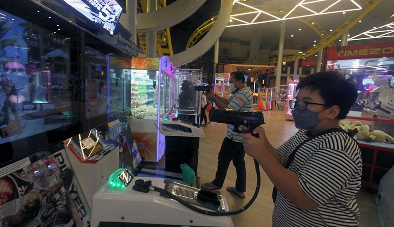 Wahana Permainan Timezone Kembali Beroperasi dengan Prokes Ketat - Bagian 1