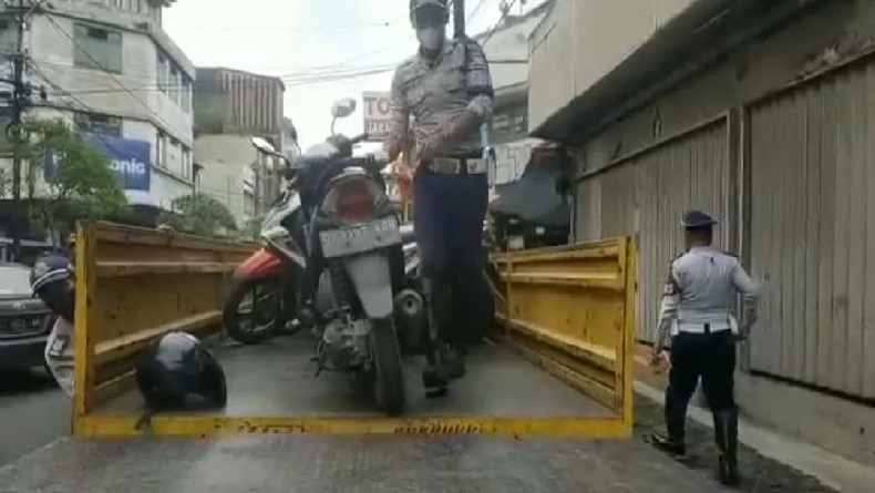 Tarif Parkir Naik Fantastis, Ini Komentar Warga Bandung 