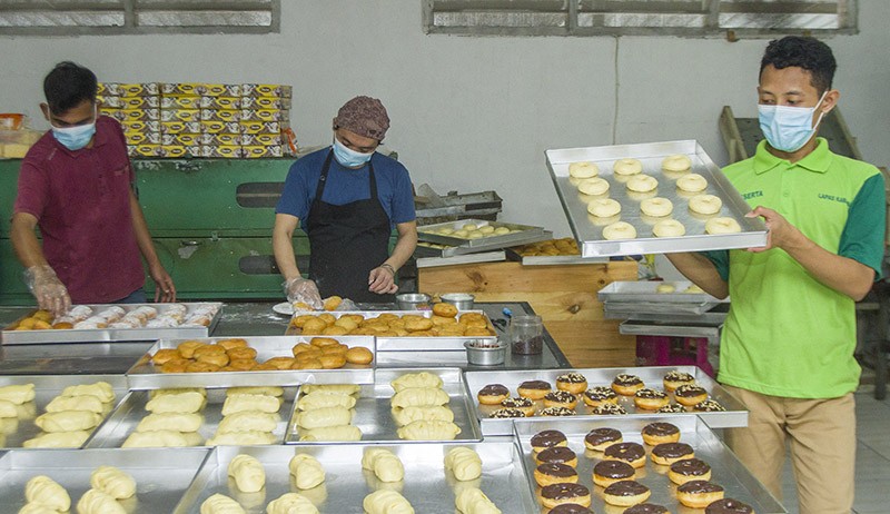 Warga Binaan Lapas Tangerang Mampu Terima Pesanan 400 Roti Sehari - Bagian 1
