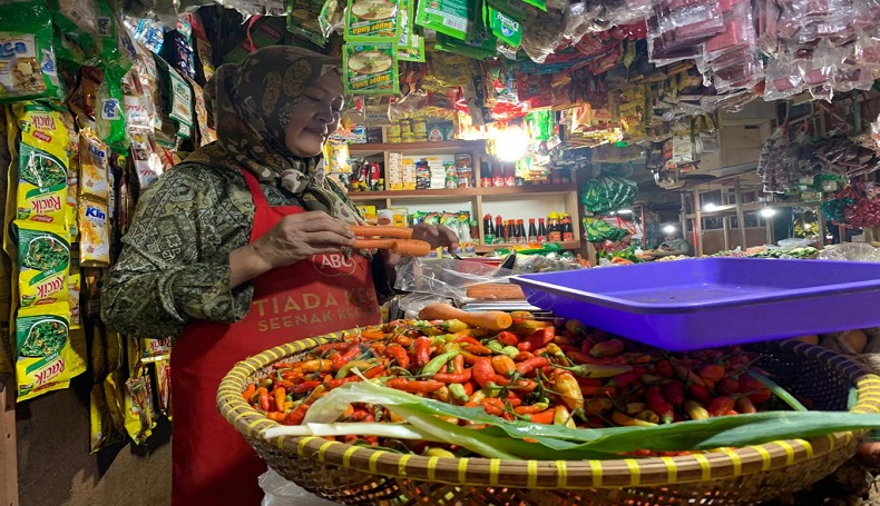 Pasokan Minim, Harga Sayuran di Pasar Tradisional Cimahi Melonjak