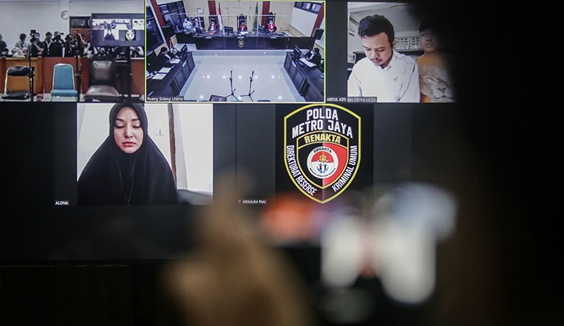 Cynthiara Alona Divonis 10 Bulan Penjara atas Kasus Prostitusi Anak - Bagian 1