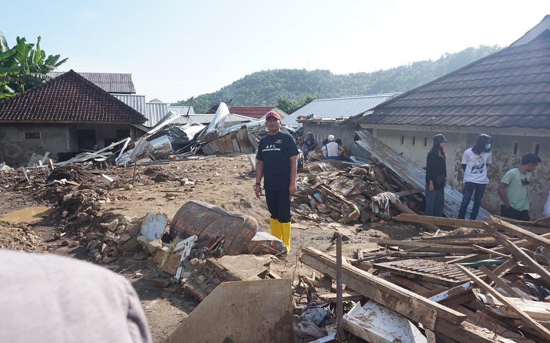 Sempat Diguncang Gempa, Wilayah di Lobar Ini Juga Diterjang Banjir Bandang
