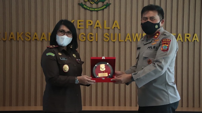 Jalin Sinergitas Penegakan Hukum, Kapolda Sulut Kunjungi Kajati