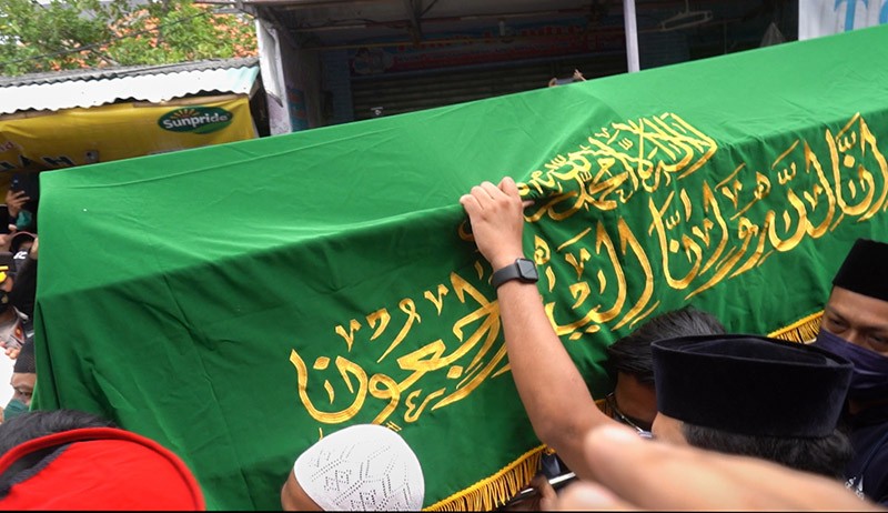 Suasana Kedatangan Jenazah Haji Lulung Di Rumah Duka - Bagian 2