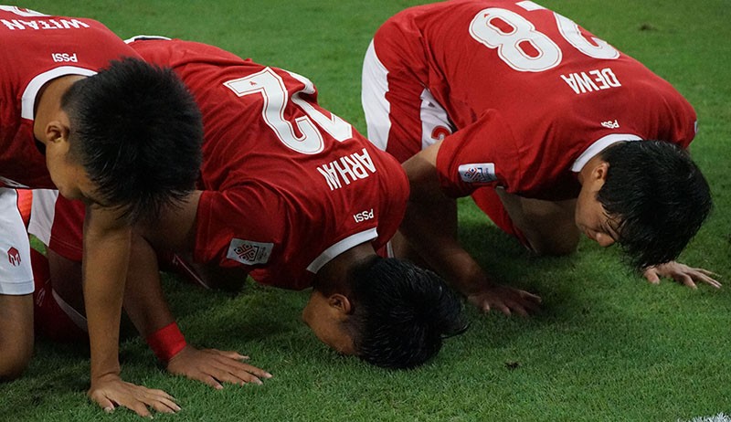 Timnas Indonesia Ganyang Malaysia 4-1, Lolos Semifinal Piala AFF - Bagian 4