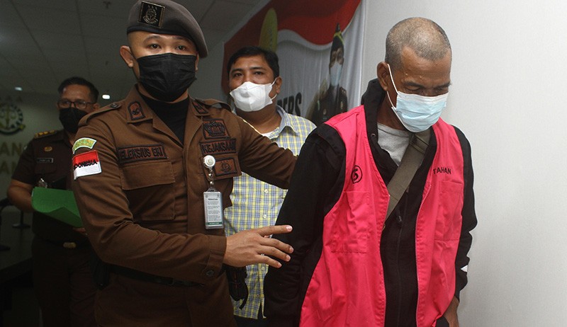 Buronan Kasus Korupsi Kubu Raya Sejak 2010 Berhasil Ditangkap - Bagian 1