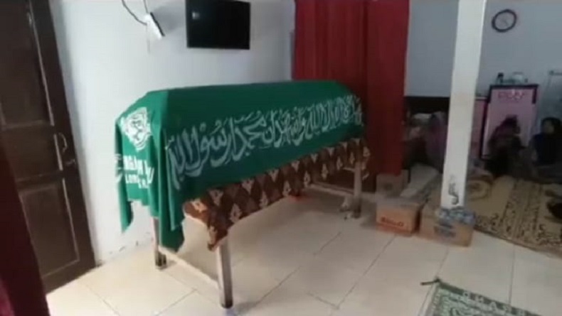 Pemakaman Youtuber Mbah Minto, Pelayat Mulai Berdatangan ke Rumah Duka 