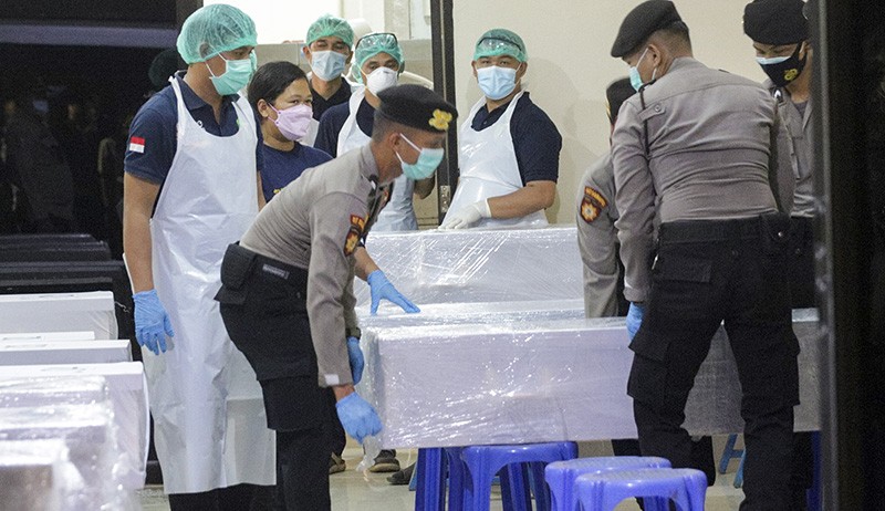Kedatangan 11 Jenazah TKI Korban Kapal Tenggelam di Malaysia  - Bagian 1