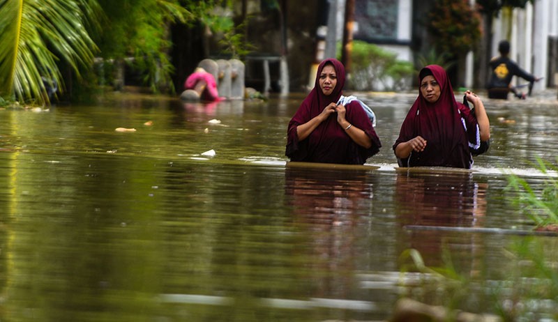 Diguyur Hujan Deras, Kota Palembang Banjir hingga 1 Meter - Bagian 1