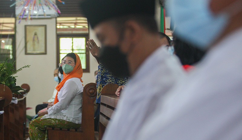 Misa Natal di Gereja Santo Servatius Bekasi Bernuansa Betawi - Bagian 2