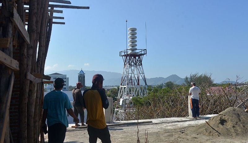 Uji Fungsi Peringatan Tsunami di Aceh - Bagian 1