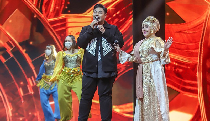Duet Memukau Elvy Sukaesih dan Ivan Gunawan Buka Kontes KDI 2021 - Bagian 1