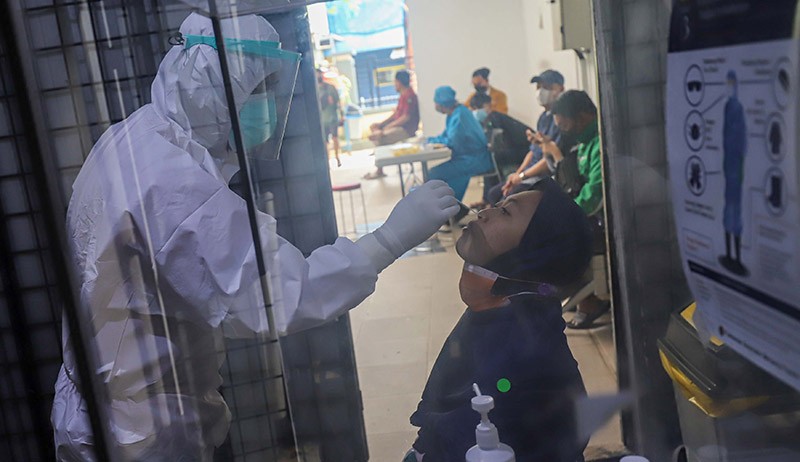 Puskesmas Mampang Prapatan Gelar Swab Test Gratis - Bagian 2