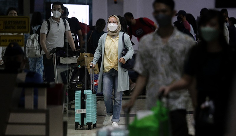 Suasana Puncak Arus Balik Libur Tahun Baru di Bandara Soekarno Hatta - Bagian 1