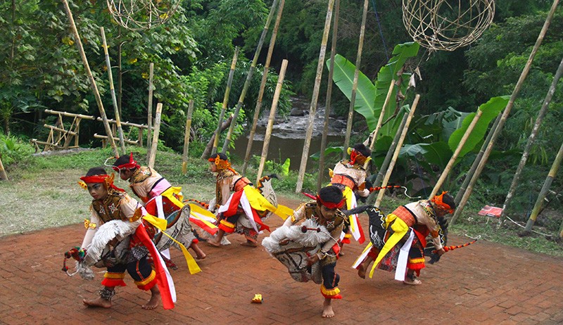Festival Tari Berikan Ruang Apresiasi Para Seniman - Bagian 1