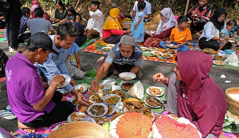 Tradisi Nyadran Pepunden Warga Dusun Kebondalem Temanggung - Bagian 2