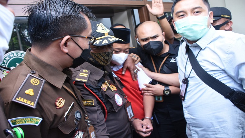 Sidang Vonis Herry Wirawan, Majelis Hakim: Terdakwa Tak Bantah Keterangan Saksi 