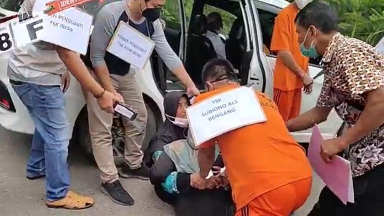 Polres Blora Gelar Rekonstruksi Kasus Suami Culik Istri Sendiri 