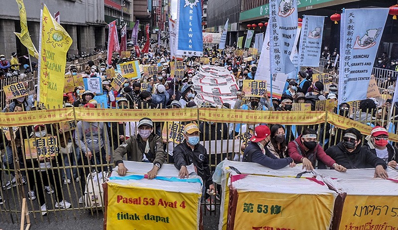 Tidak Bebas Pindah Majikan, Ratusan Pekerja Migran Unjuk Rasa di Taiwan - Bagian 1