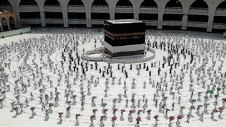  Pemberangkatan Jemaah Umrah Dihentikan Sementara, Ini Sebabnya 