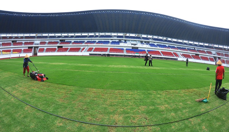 Wajah Baru Stadion Jatidiri Semarang, Rumput Standar Lapangan Sepak Bola Italia - Bagian 3