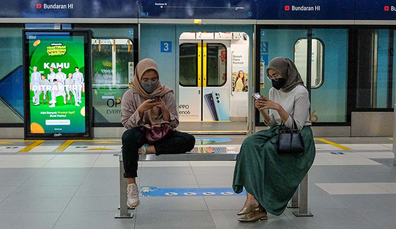Target Harian Penumpang MRT Jakarta Sebanyak 40.000 Orang - Bagian 4
