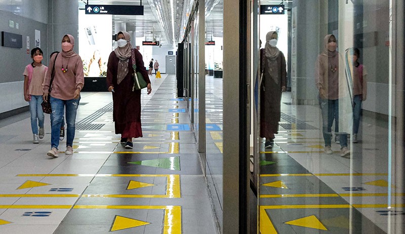 Target Harian Penumpang MRT Jakarta Sebanyak 40.000 Orang - Bagian 3