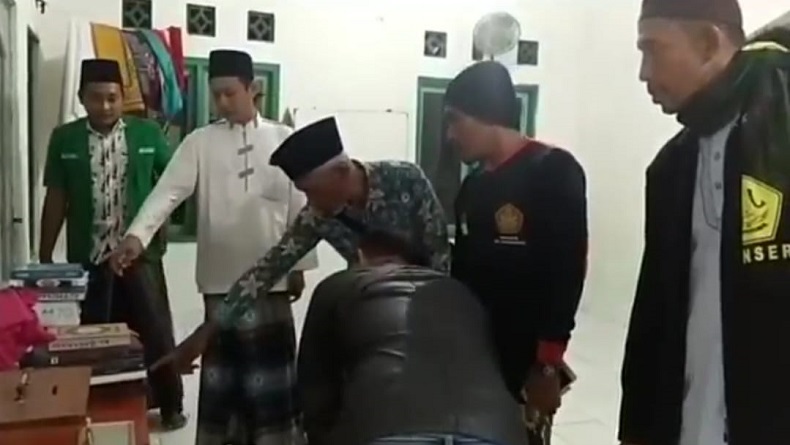 Pangandaran Gempar! Warga Temukan Tulisan Penghinaan terhadap NU di Masjid