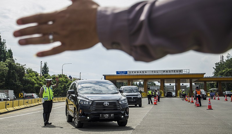 Kota Bandung Kembali Terapkan Sistem Ganjil Genap pada Akhir Pekan - Bagian 2