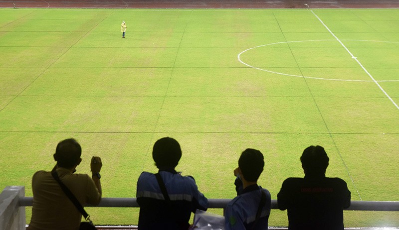 Begini Pencahayaan Lampu Stadion Jatidiri Semarang saat Uji Coba - Bagian 5