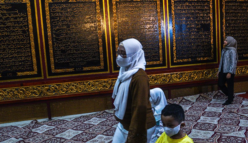 Alquran Terbesar Dunia Menjadi Destinasi Wisata Religi di Palembang  - Bagian 4
