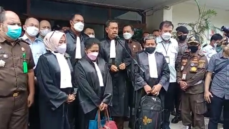 Herry Wirawan Tidak Dihukum Mati dan Kebiri, Jaksa Nyatakan Pikir-pikir 
