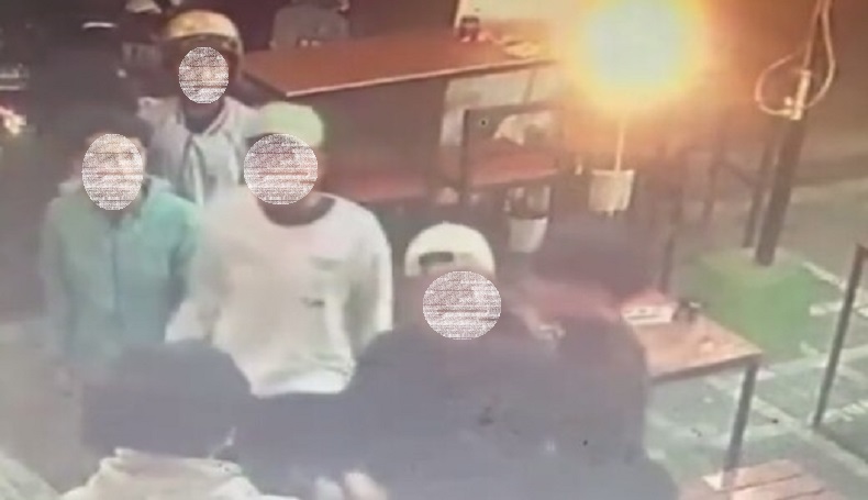 Viral Aksi Penyerangan Brutal Gerombolan Pemuda di KBB Terekam CCTV