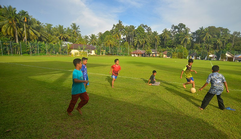 Dana Desa Rp1,3 M Digunakan untuk Bangun Lapangan Sepak Bola, Fasilitas Lengkap! - Bagian 3