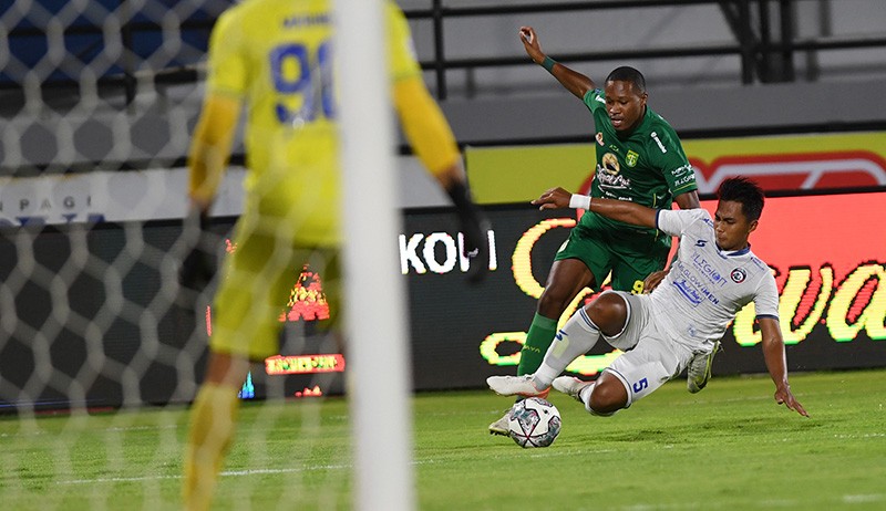 Persebaya Kalahkan Arema FC 1-0 - Bagian 3