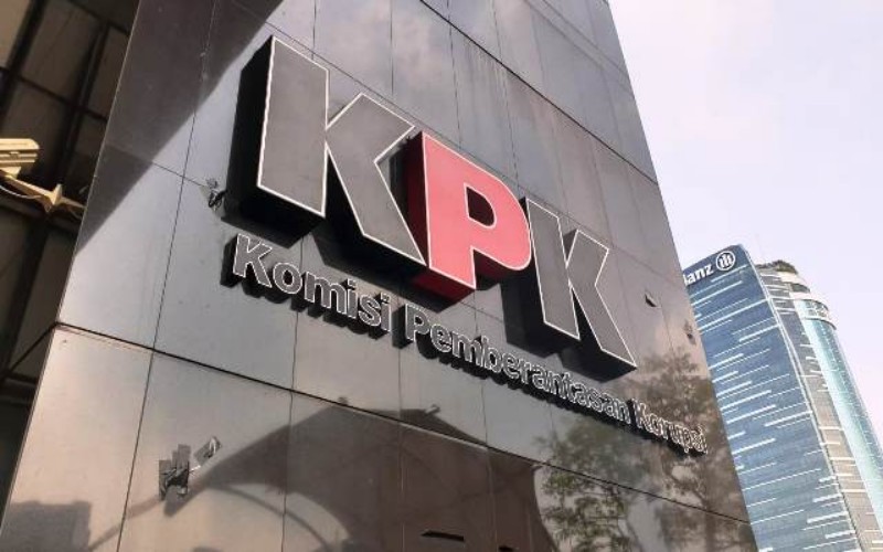 Bupati Nonaktif Penajam Paser Utara Diduga Pungut Uang dari Izin Usaha Ritel