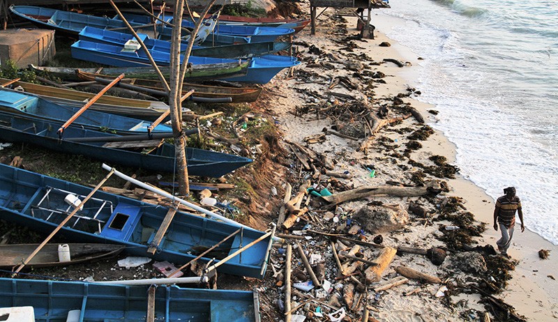 Belasan Perahu Nelayan Baubau Hilang akibat Badai - Bagian 1